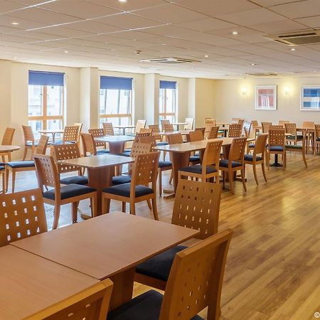 Ramada Encore ヨーク エクステリア 写真